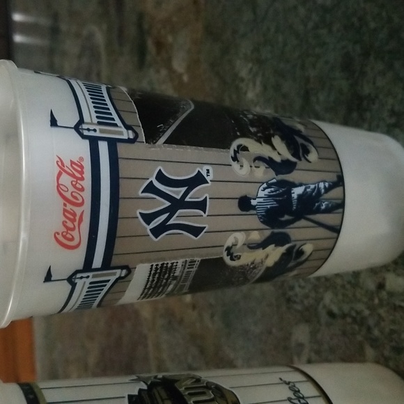 NY Yankees Memorabilia - Picture 4 of 8
